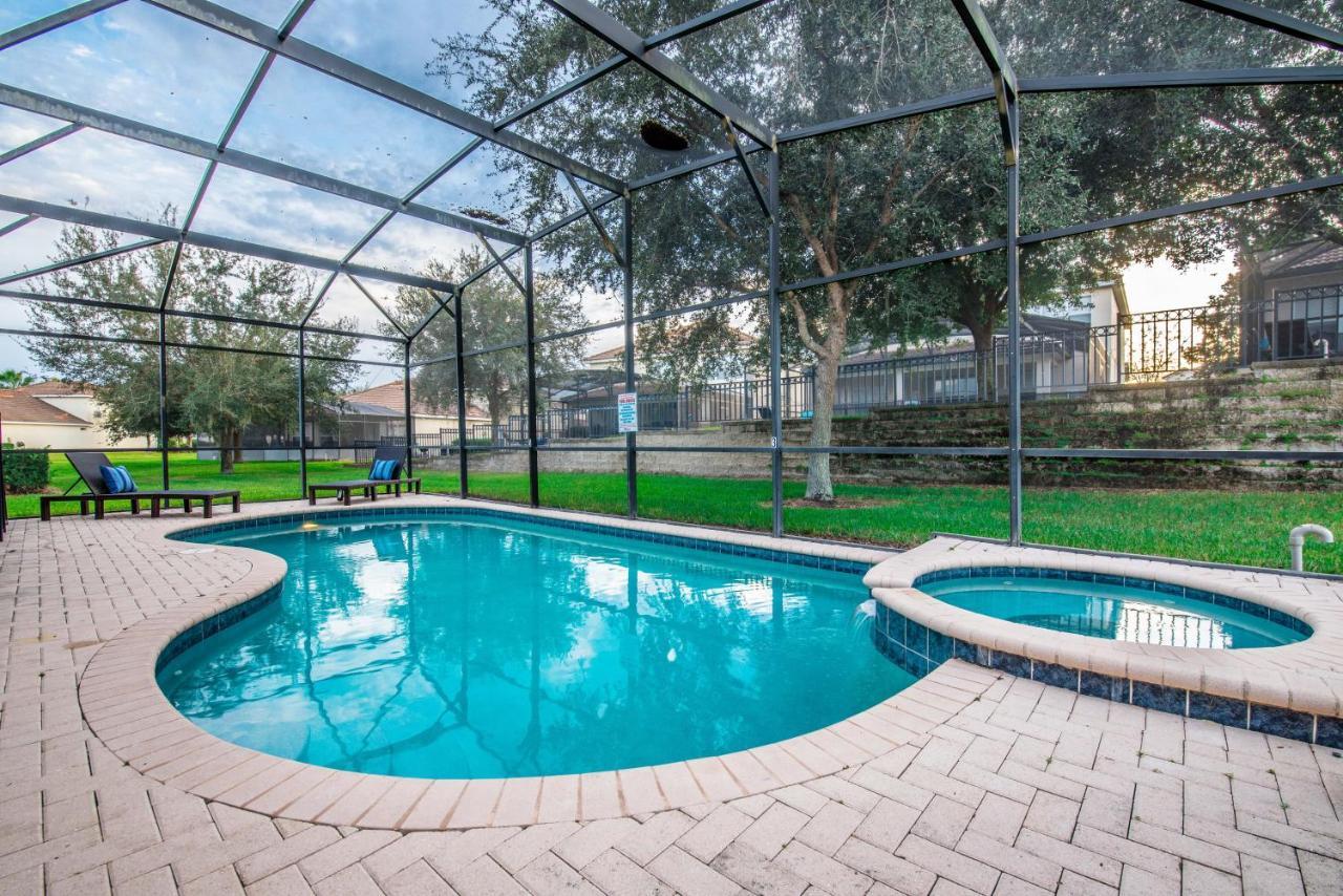 Hébergement de vacances Spacious Wprivate Poolspa & Free Waterpark *