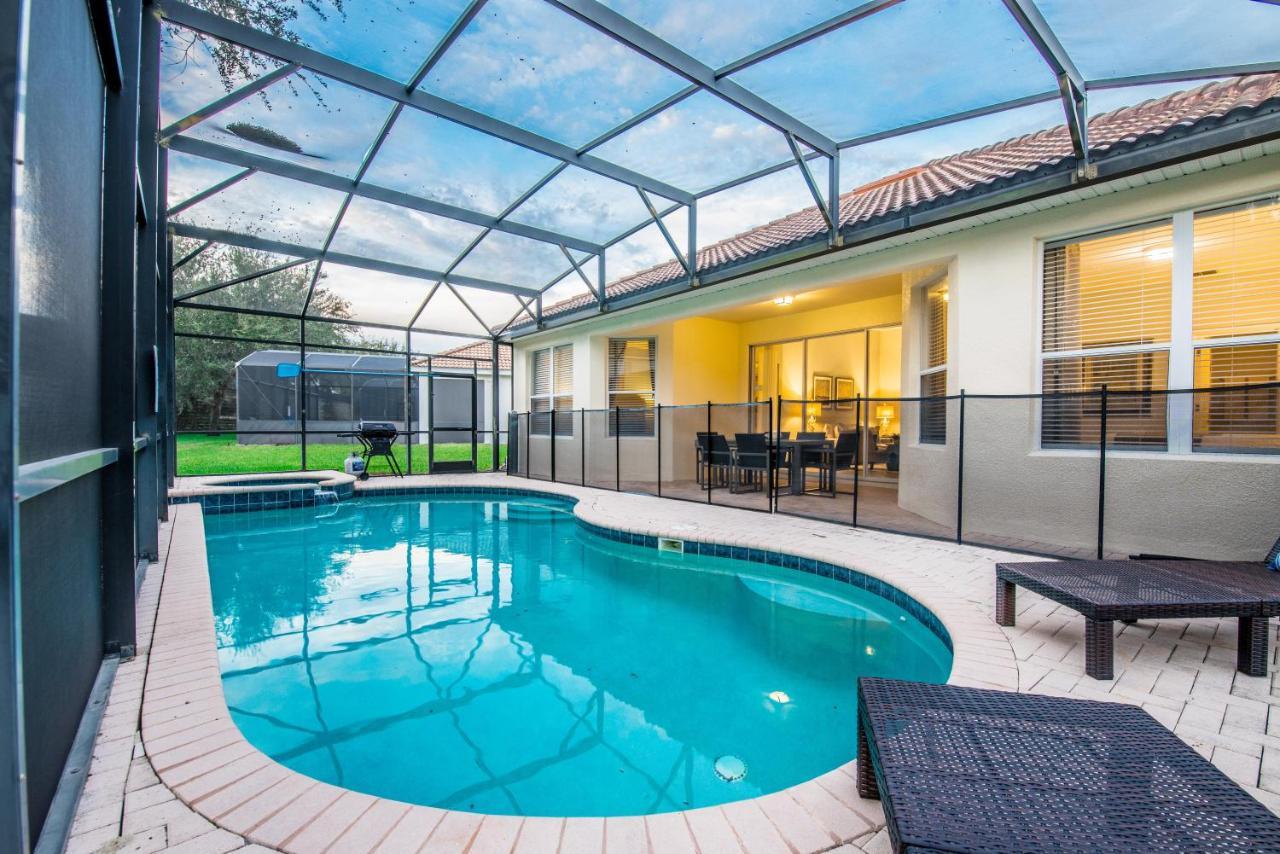 Hébergement de vacances Spacious Wprivate Poolspa & Free Waterpark *